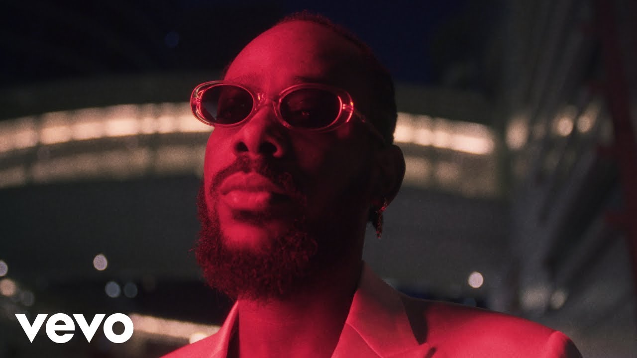 Adekunle Gold drops Visuals for “Something Different”